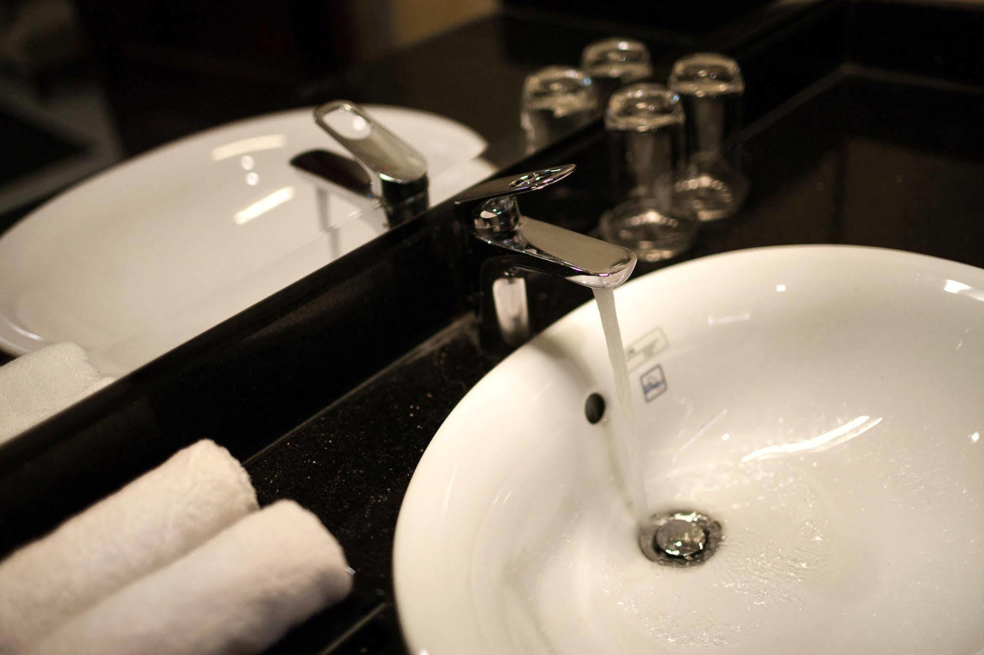 Center Hotel Bắc Ninh מראה חיצוני תמונה