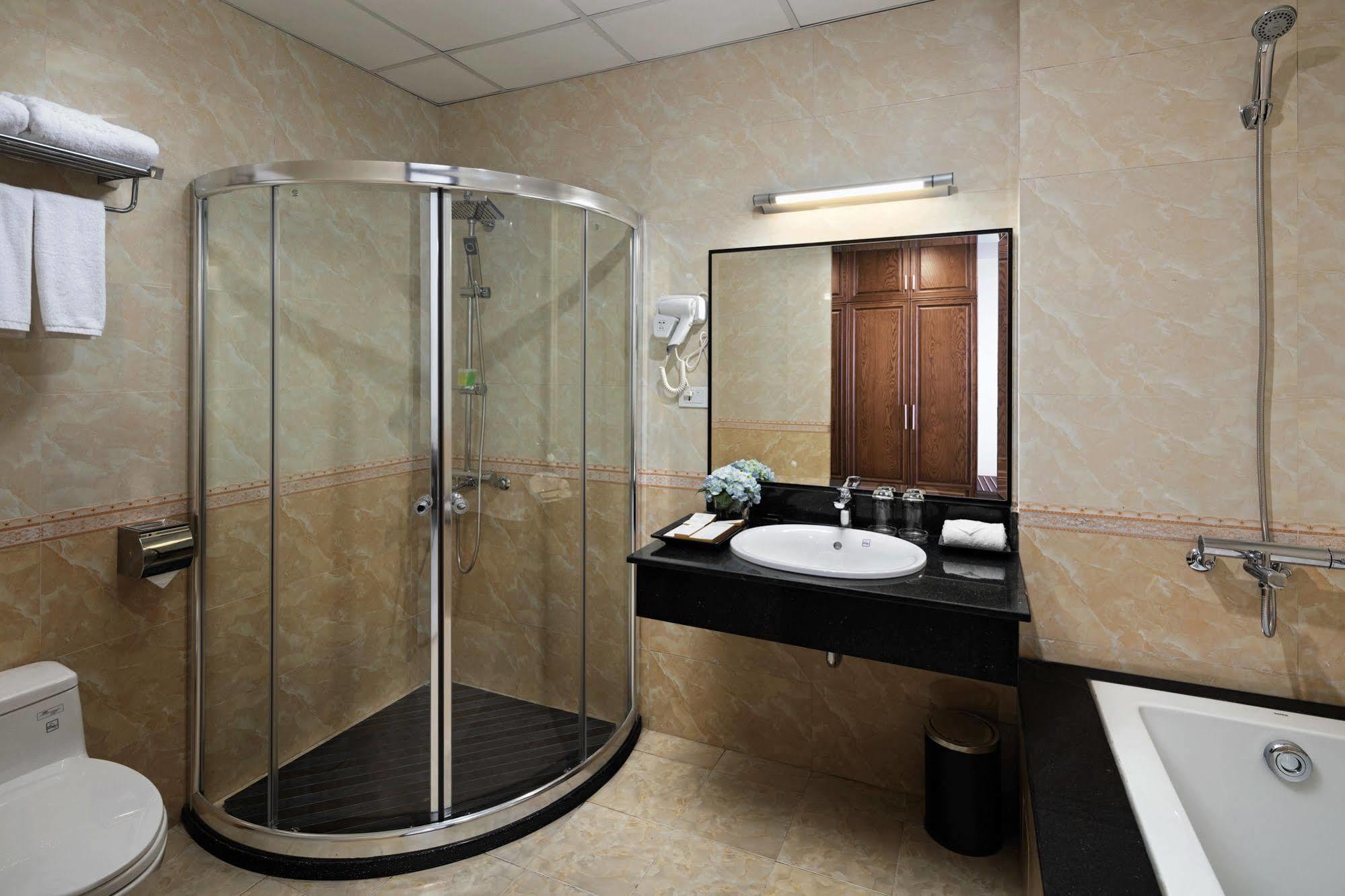 Center Hotel Bắc Ninh מראה חיצוני תמונה